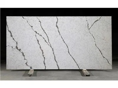 Blaty kwarcowe z marmuru Calacatta